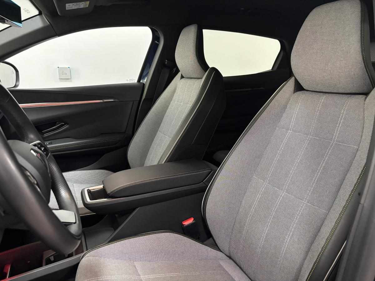renault-megane-e-tech-ev60-2024-eletrico