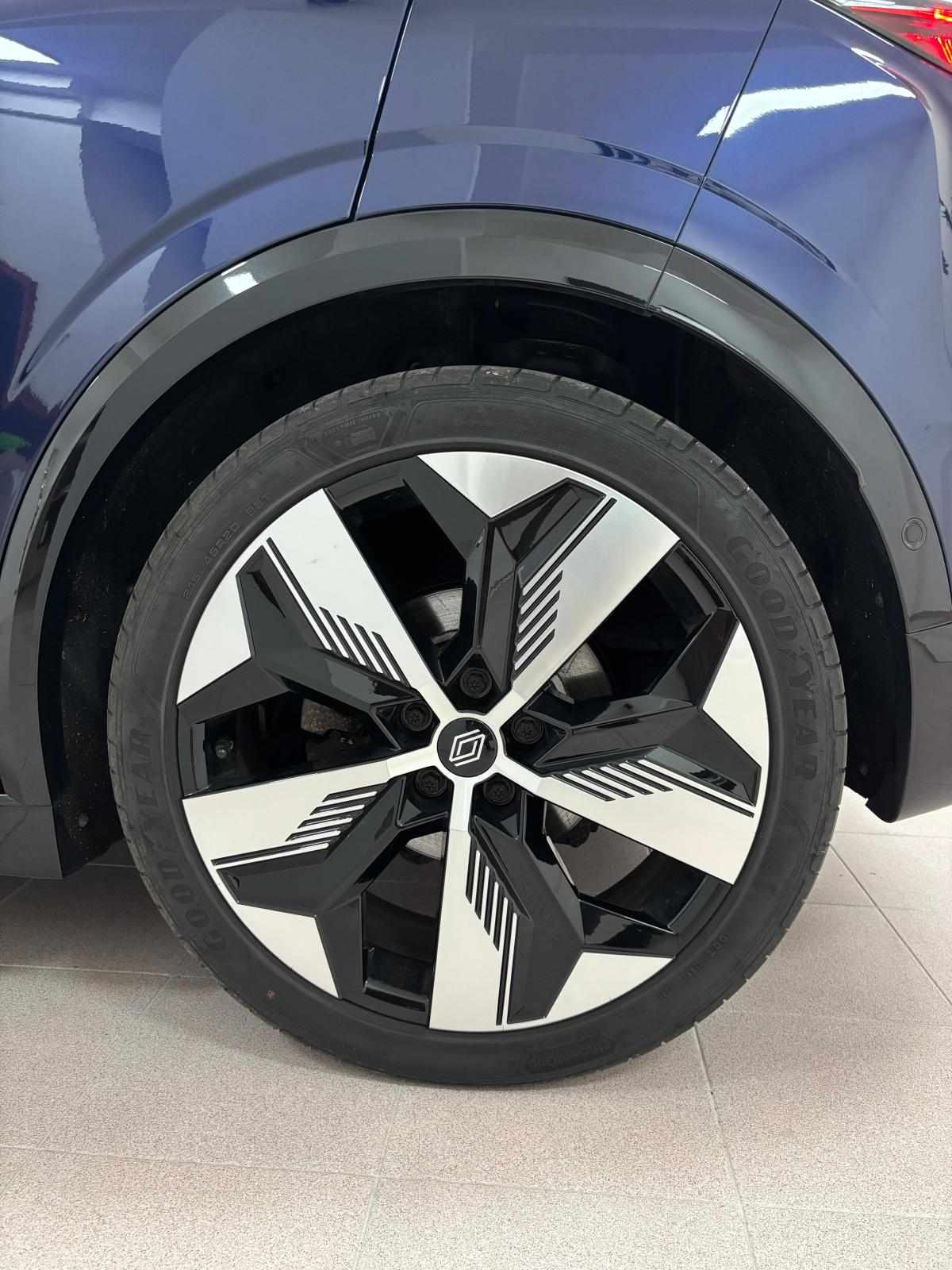renault-megane-e-tech-ev60-2024-eletrico