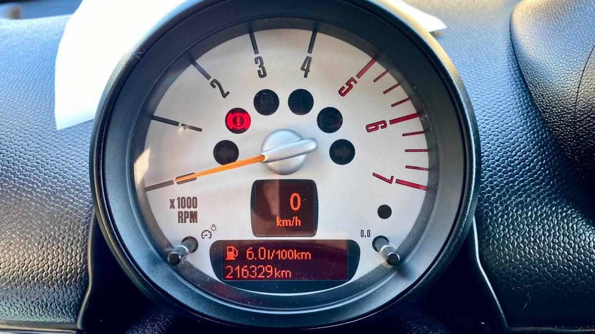 mini-countryman-d-2-0-2014-diesel-1598cc