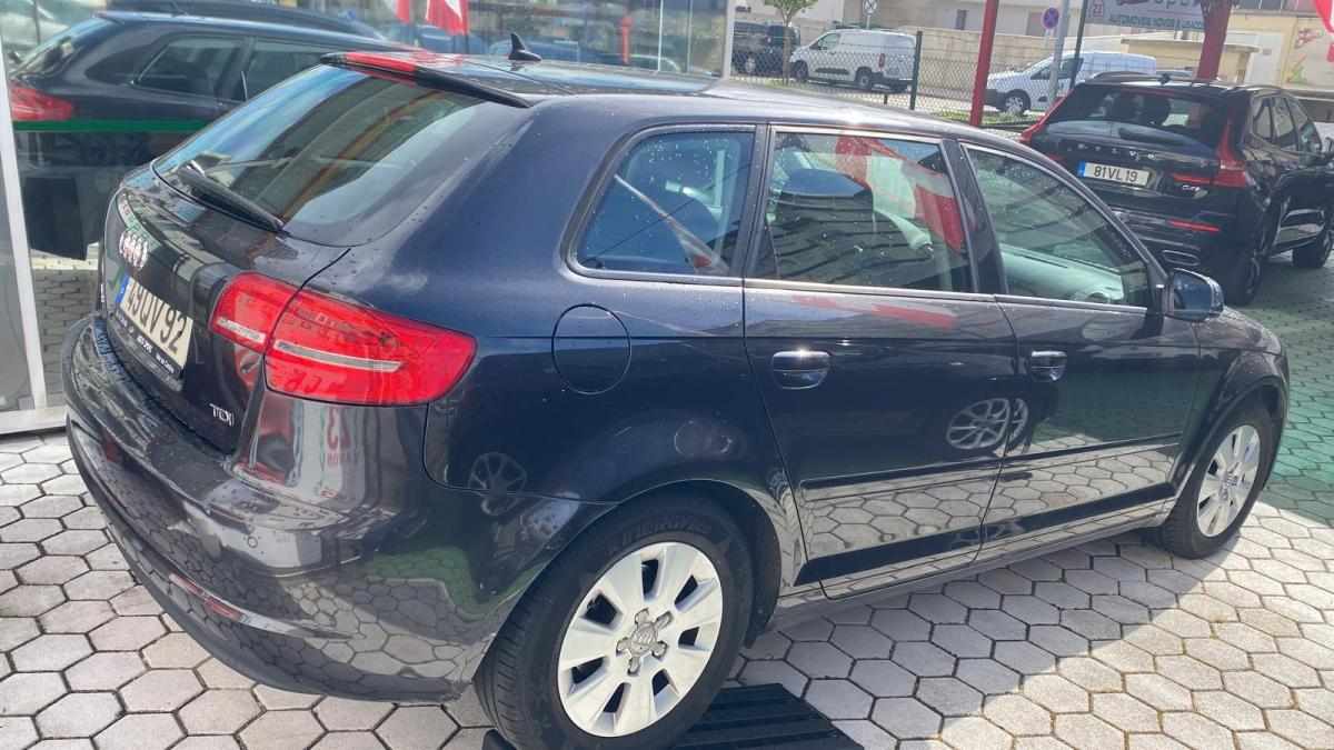audi-a3-1-6-tdi-2011-diesel-1598cc
