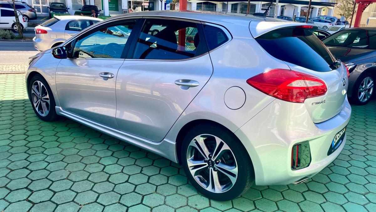 kia-ceed-1-6-crdi-2017-diesel-1582cc
