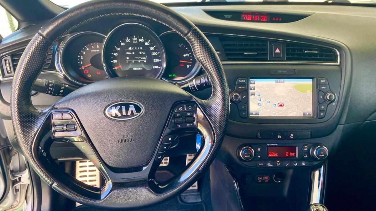 kia-ceed-1-6-crdi-2017-diesel-1582cc