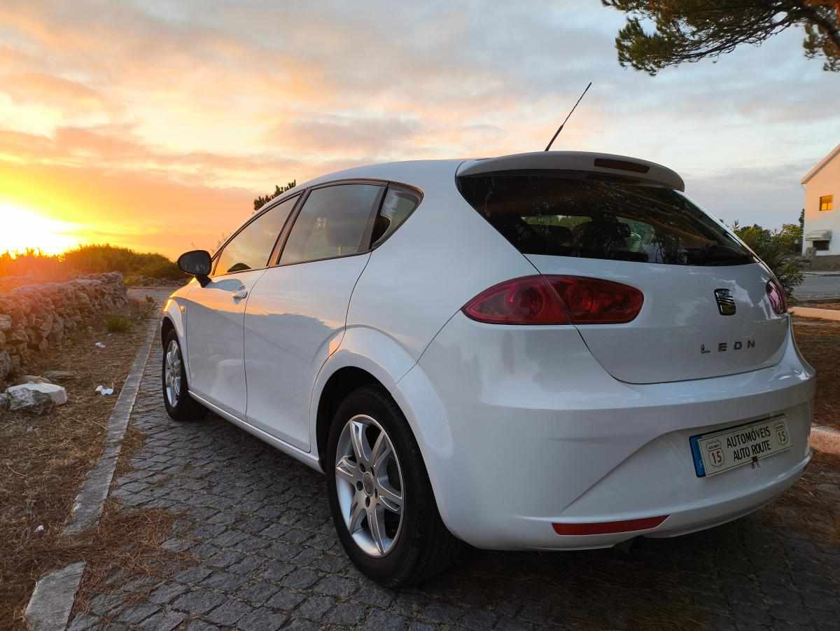 seat-leon-1-6-tdi-2012-diesel-1598cc