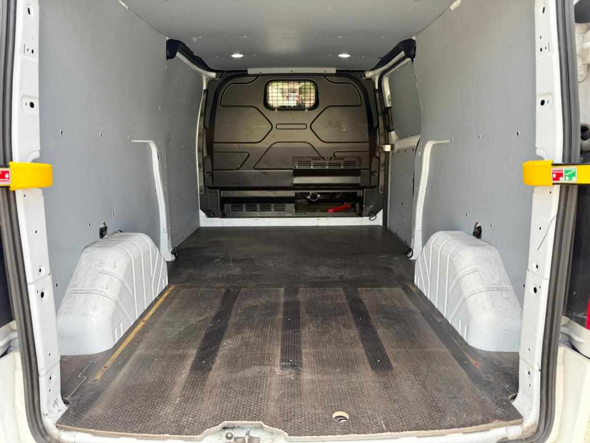 ford-transit-custom-2-0-130cv-2021-diesel-1995cc
