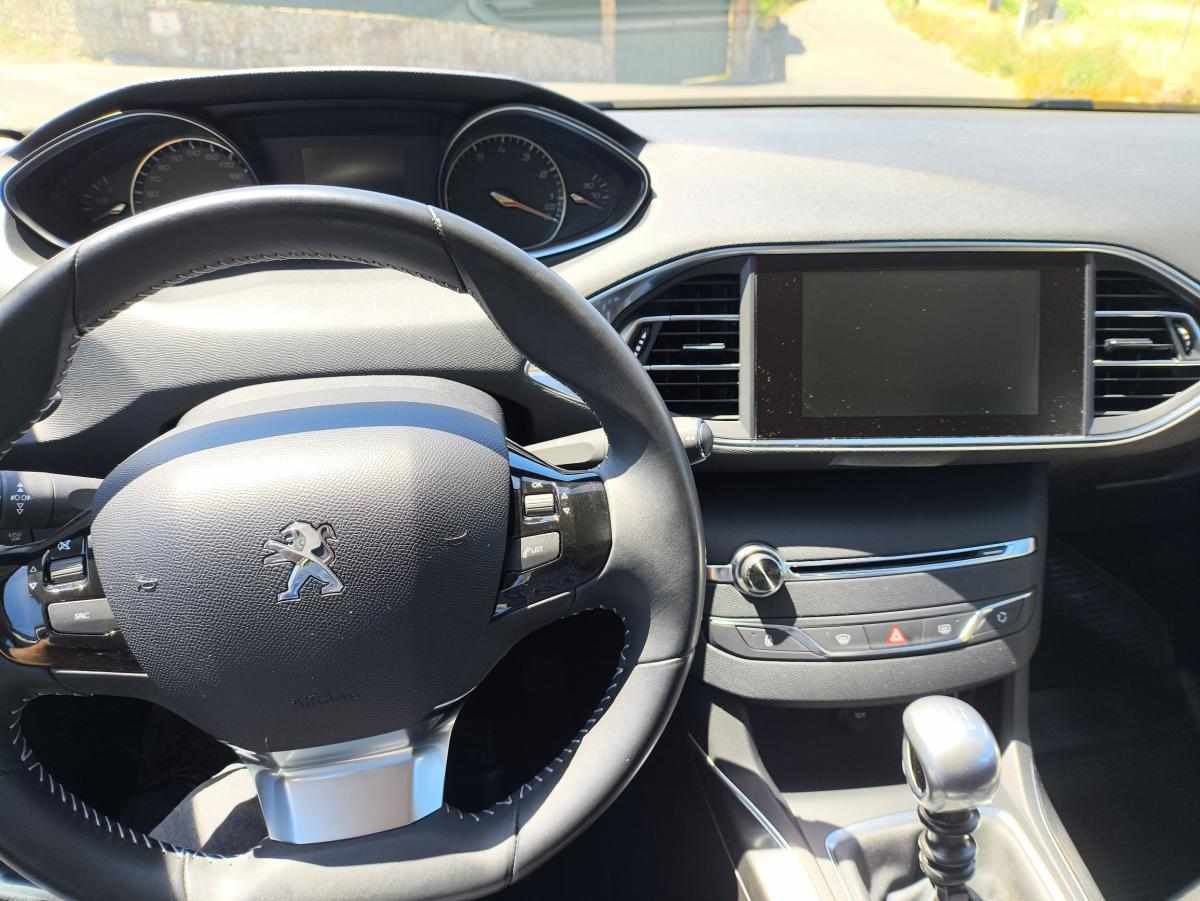 peugeot-308-1-2-e-thp-2014-gasolina-1199cc