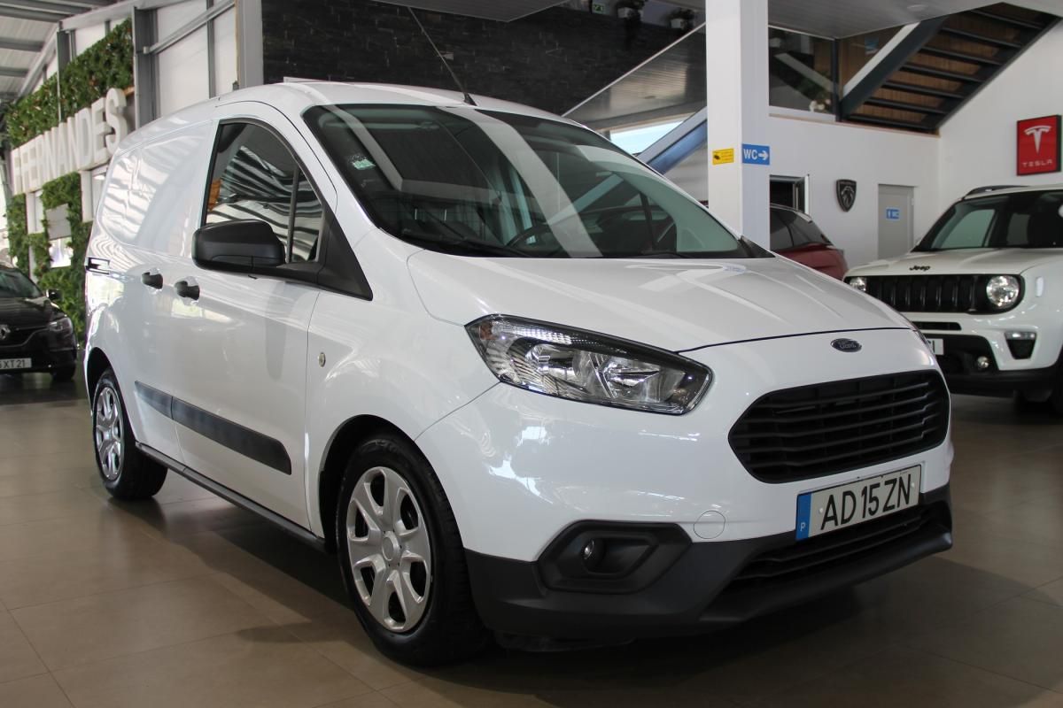 ford-transit-courier-2020-diesel-1499cc