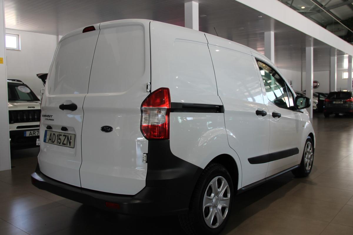 ford-transit-courier-2020-diesel-1499cc