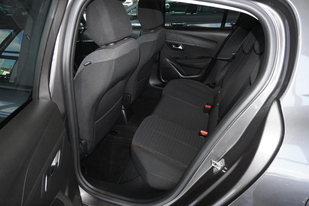 peugeot-208-2022-diesel-1499cc