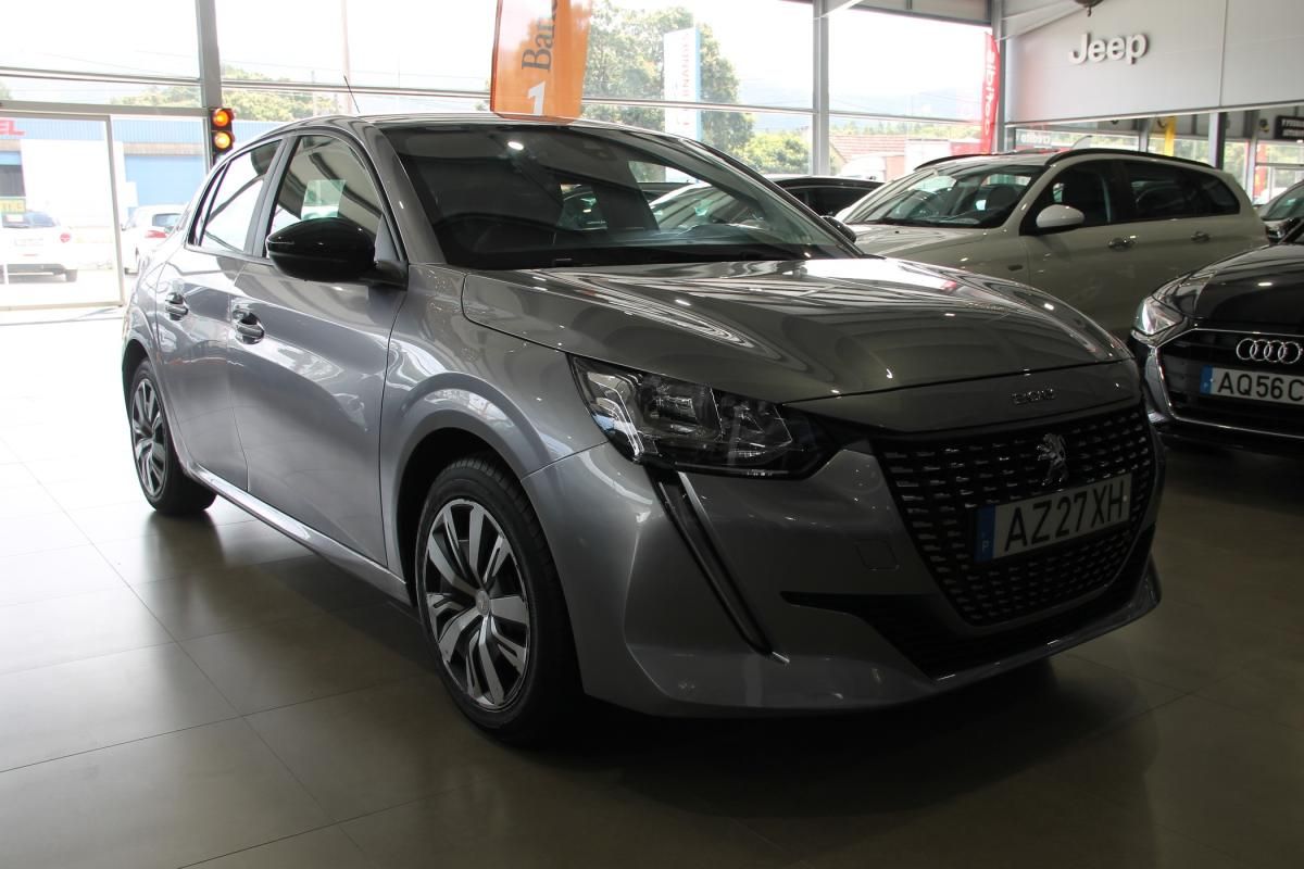 peugeot-208-2023-diesel-1499cc