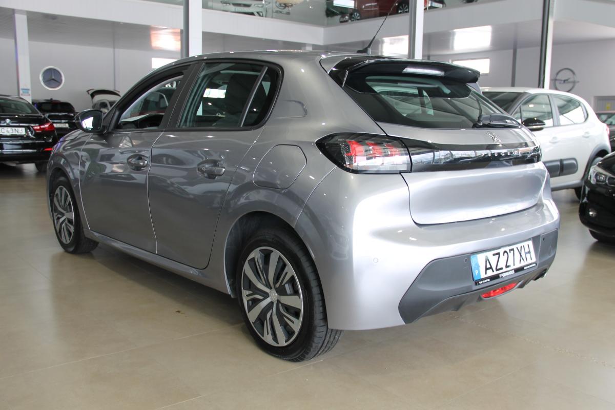 peugeot-208-2023-diesel-1499cc
