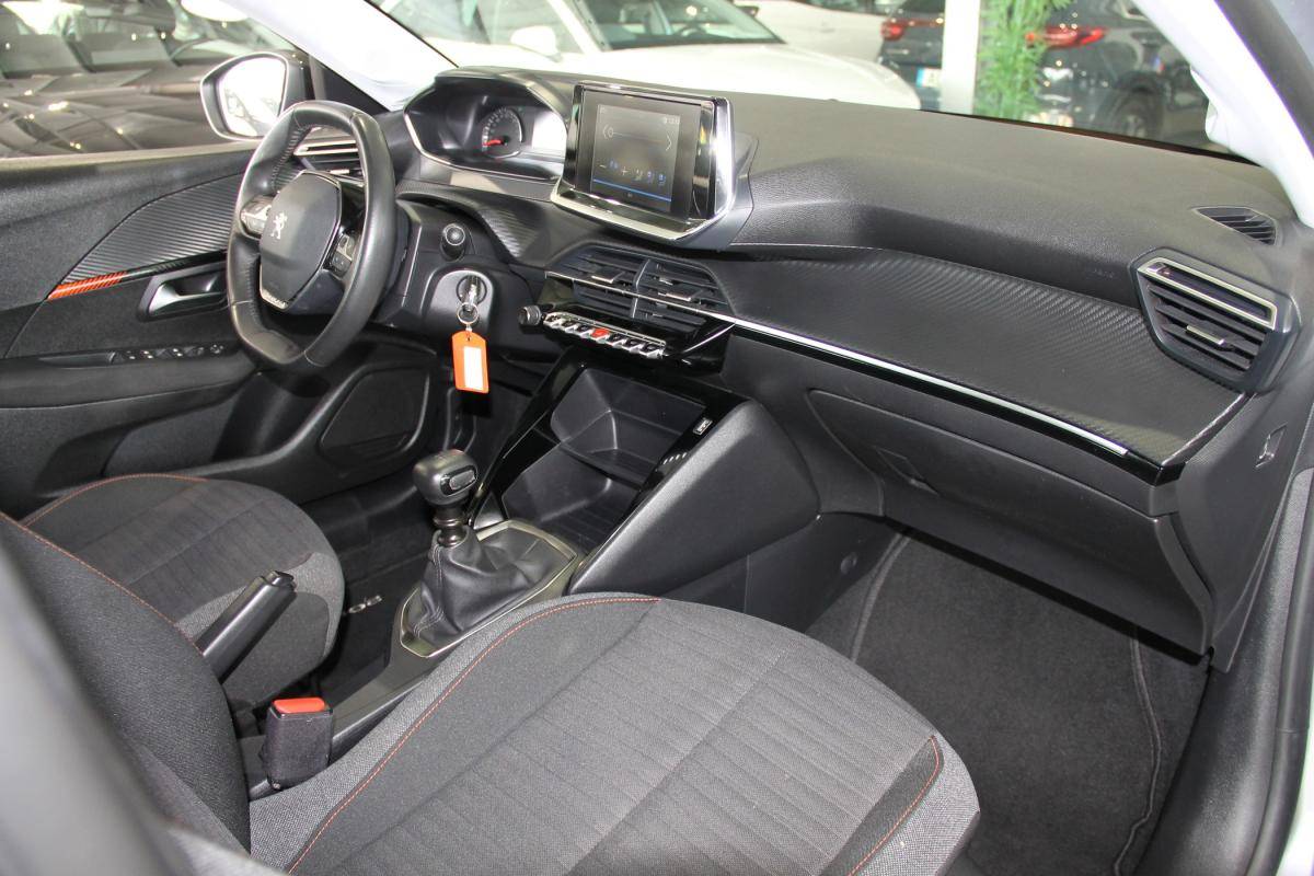 peugeot-208-2023-diesel-1499cc