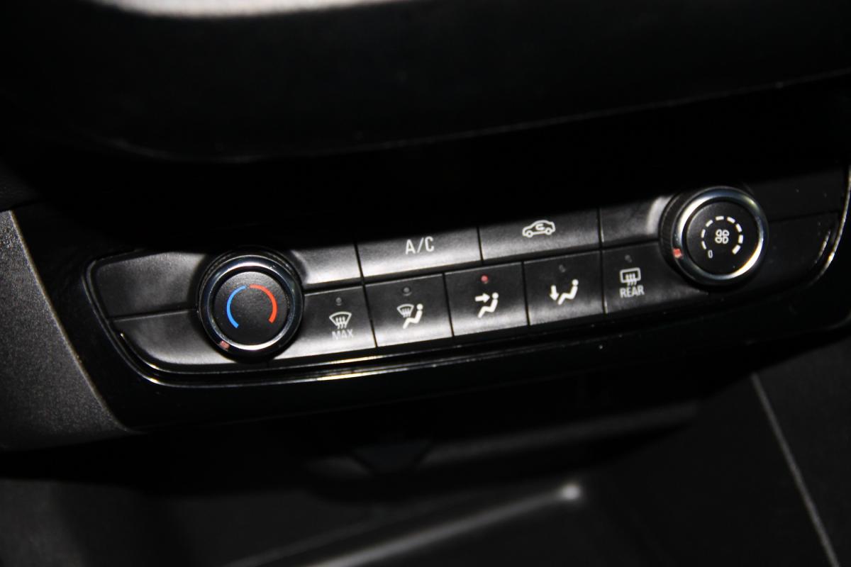 opel-corsa-2023-gasolina-1199cc