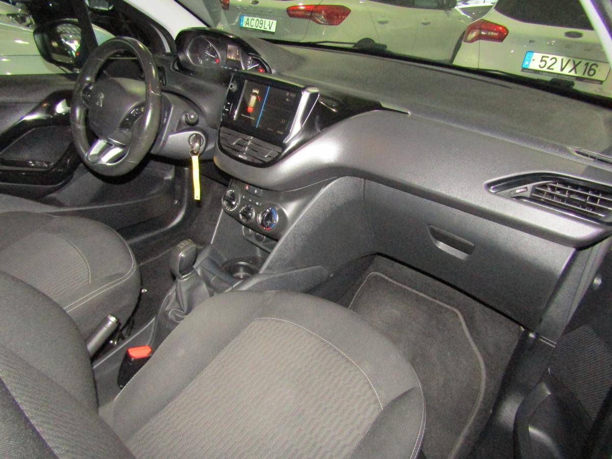 peugeot-208-2018-diesel-1560cc