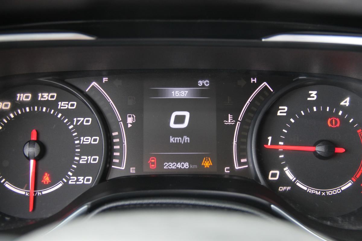 fiat-tipo-station-wagon-2017-diesel-1248cc