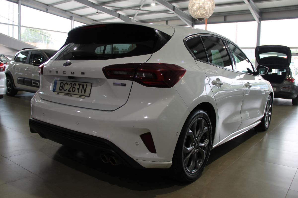 ford-focus-2023-gasolina-998cc