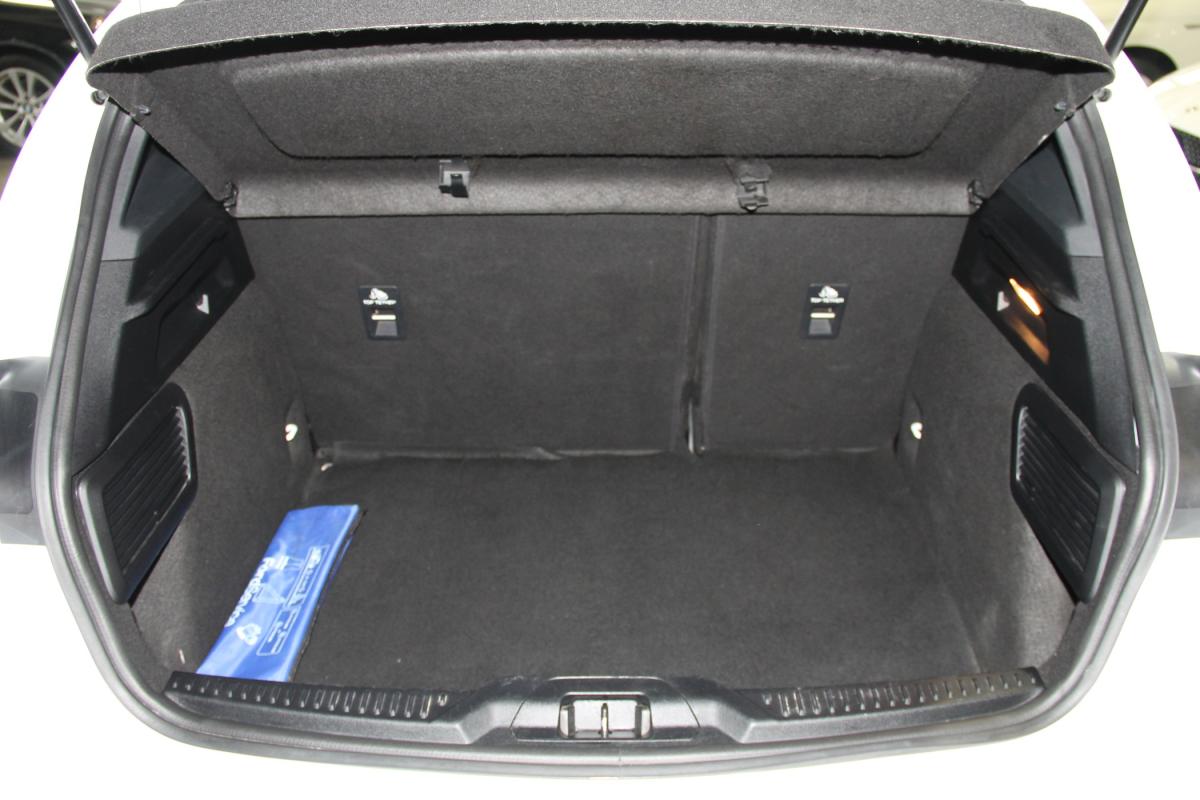 ford-focus-2023-gasolina-998cc
