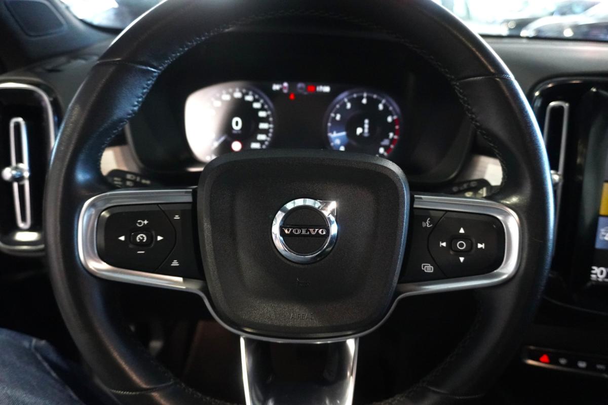 volvo-xc40-2023-gasolina-1477cc