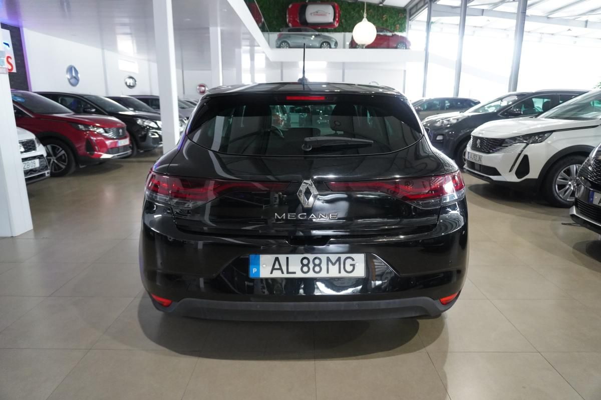 renault-megane-2021-diesel-1461cc
