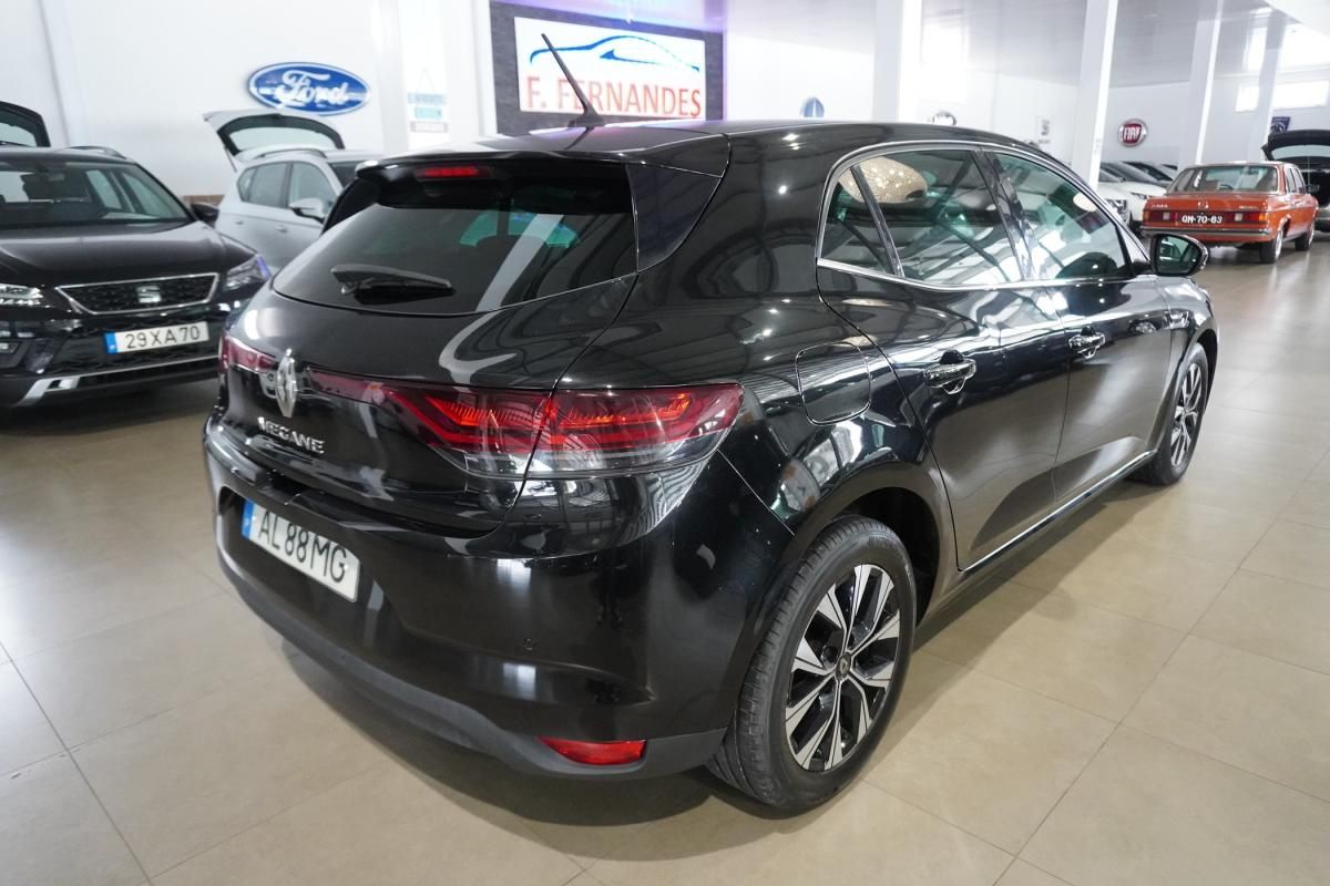 renault-megane-2021-diesel-1461cc