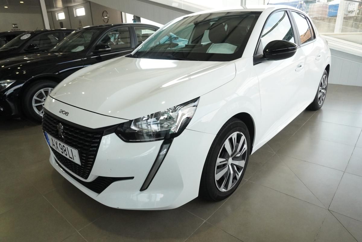 peugeot-208-2023-diesel-1499cc