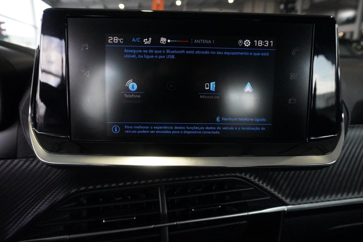 peugeot-208-2023-diesel-1499cc