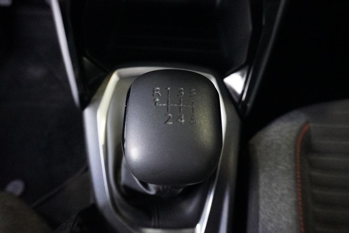 peugeot-208-2023-diesel-1499cc