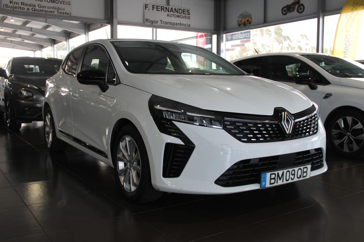 renault-clio-2024-gasolina-999cc
