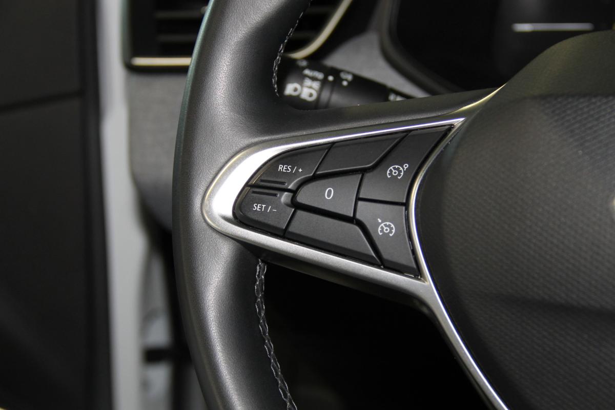 renault-clio-2024-gasolina-999cc