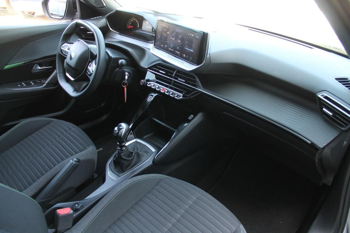 peugeot-2008-2024-gasolina-1199cc