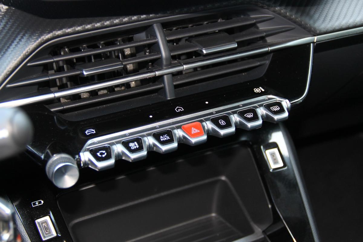 peugeot-2008-2024-gasolina-1199cc