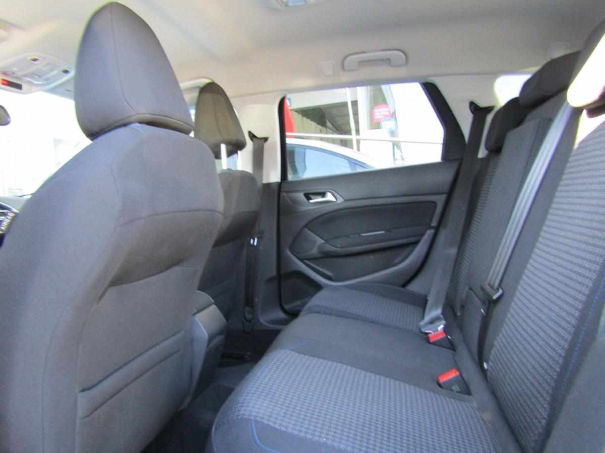 peugeot-308-sw-2018-diesel-1499cc
