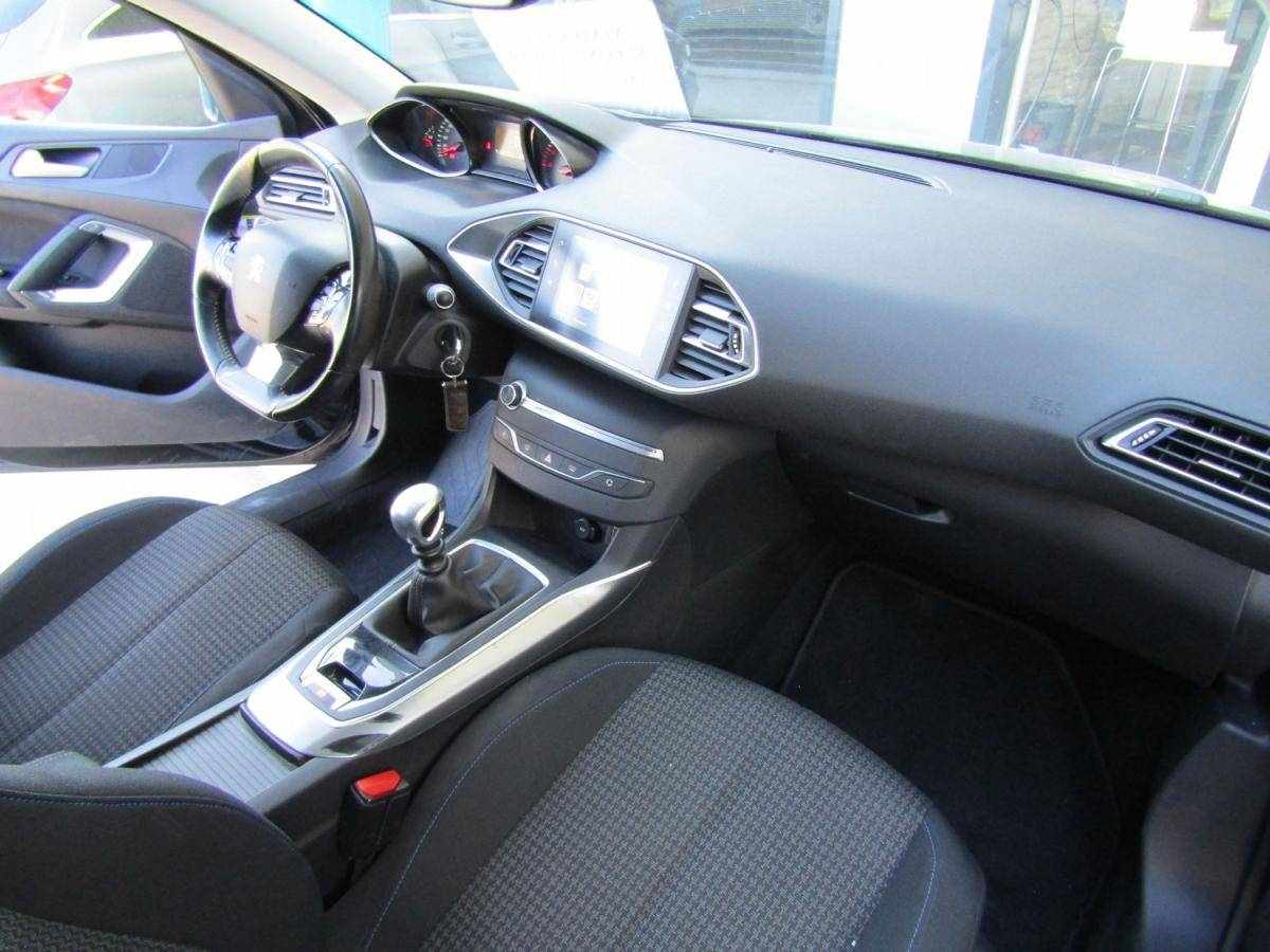 peugeot-308-sw-2018-diesel-1499cc