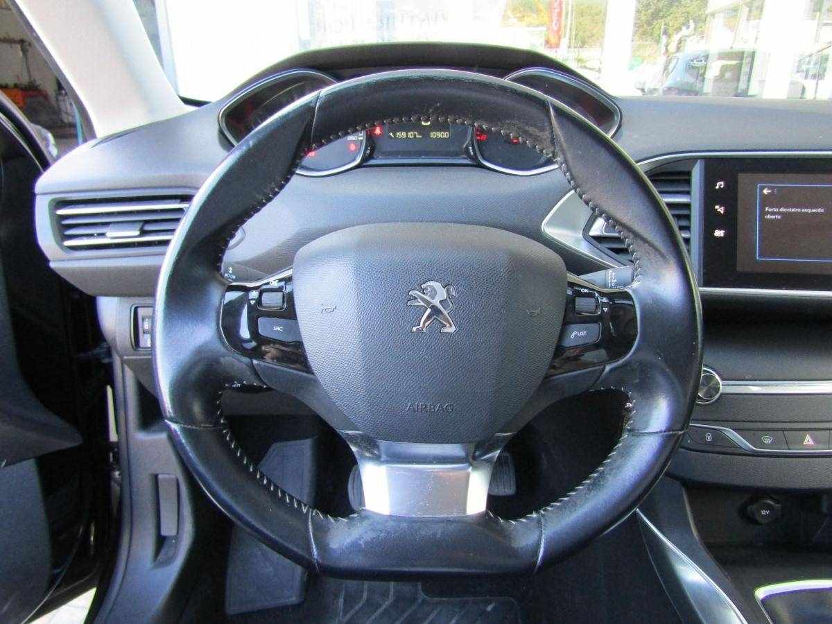 peugeot-308-sw-2018-diesel-1499cc