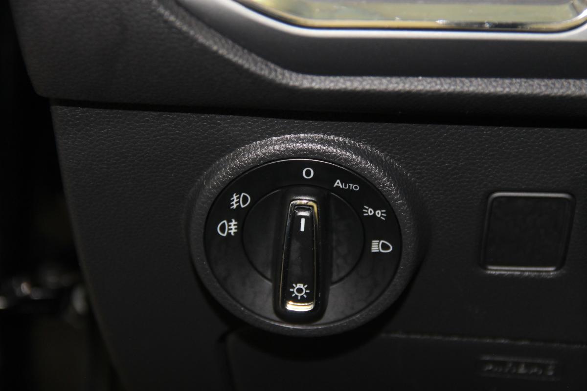 seat-ateca-2019-diesel-1598cc