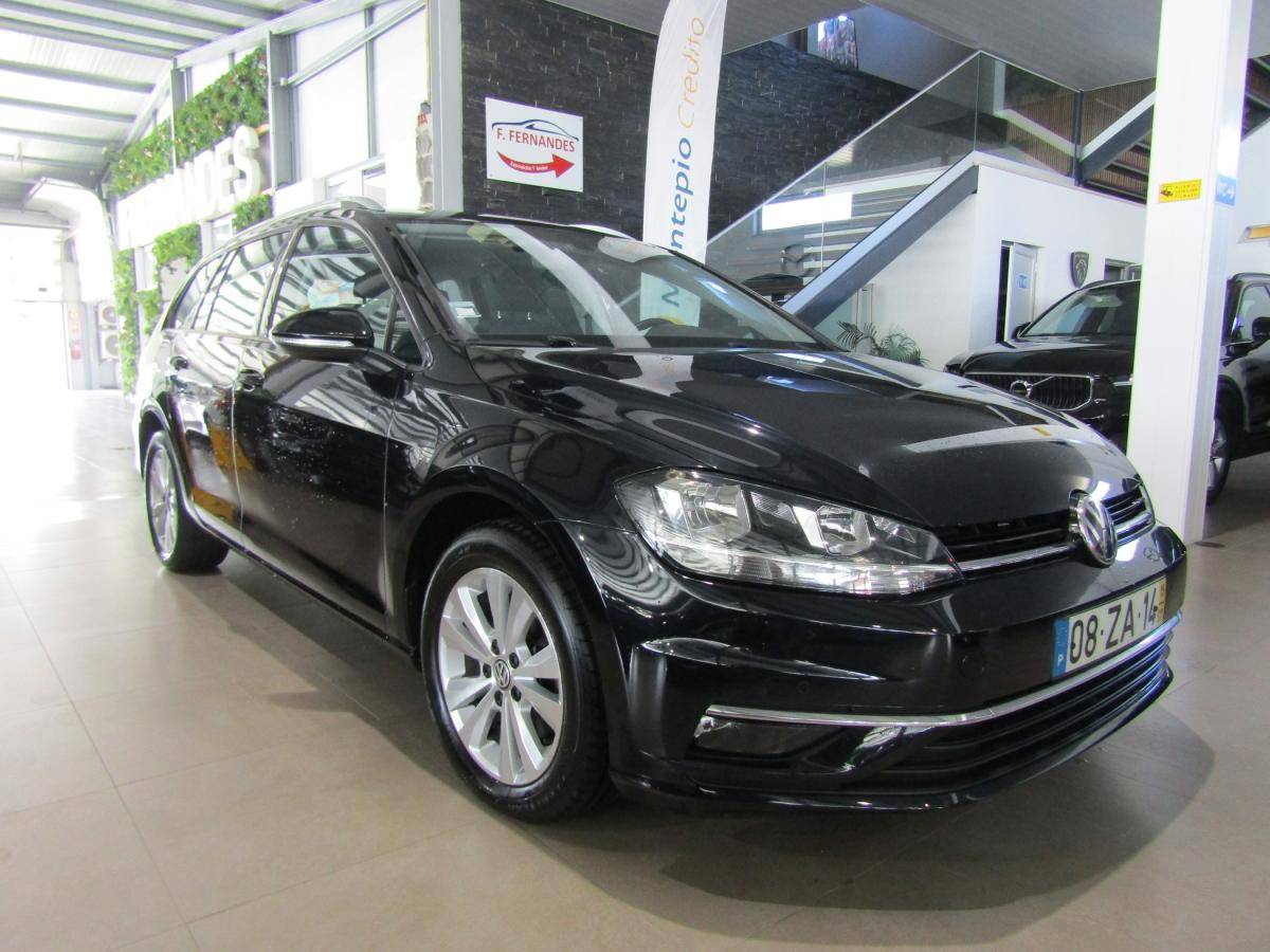 volkswagen-golf-variant-2019-diesel-1598cc