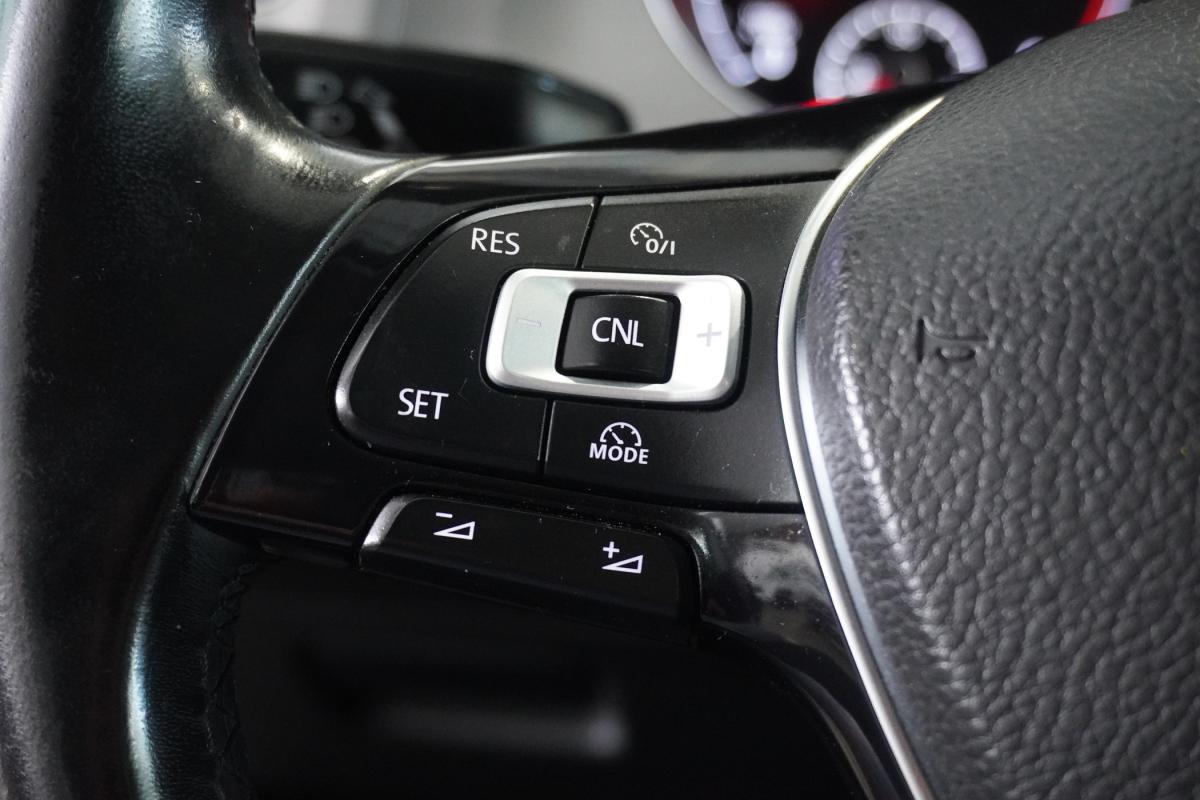 volkswagen-golf-2016-diesel-1598cc