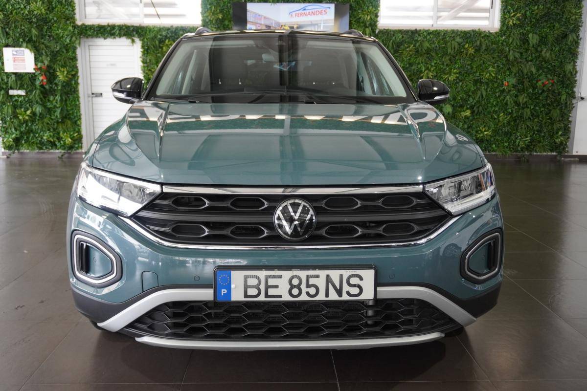 volkswagen-t-roc-2023-gasolina-999cc