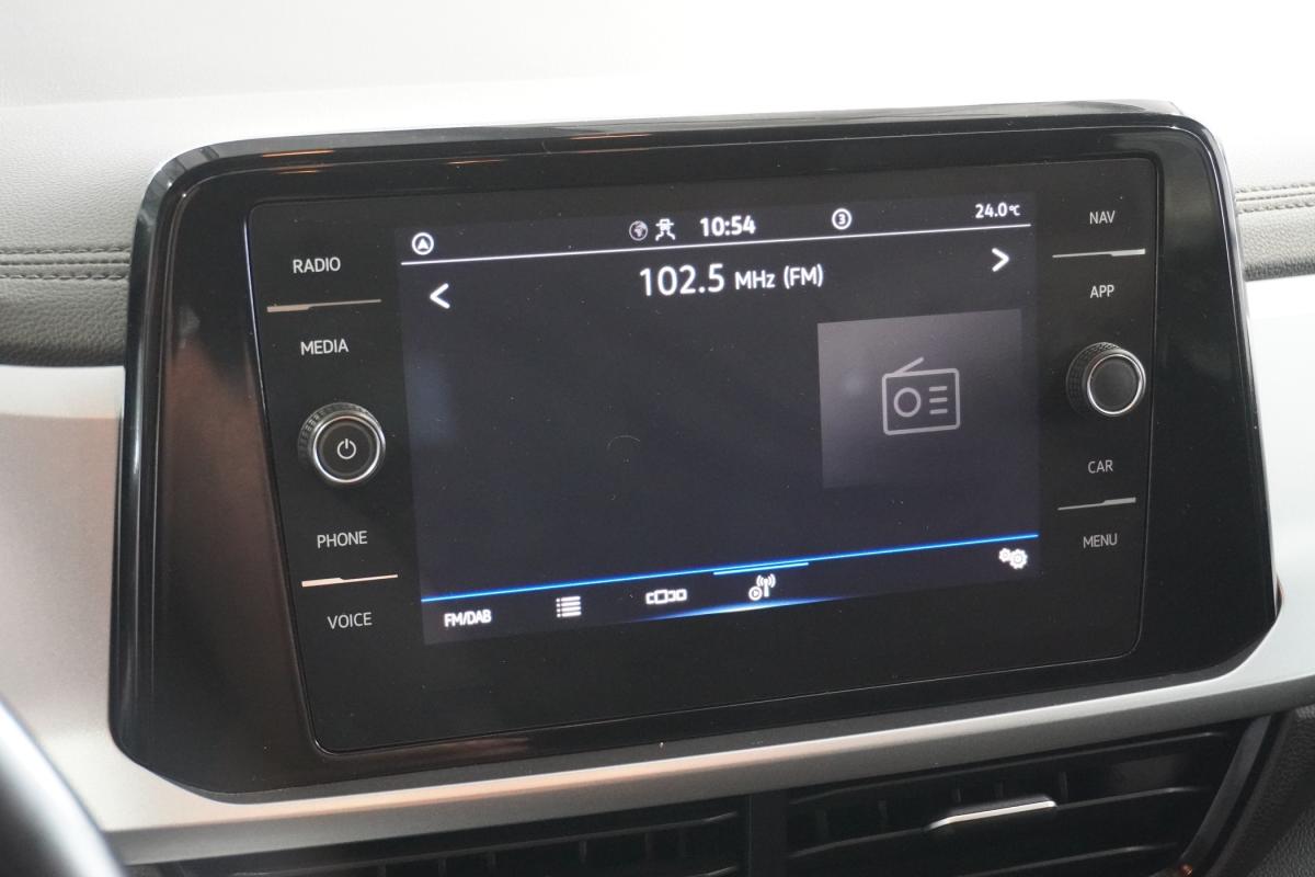 volkswagen-t-roc-2023-gasolina-999cc