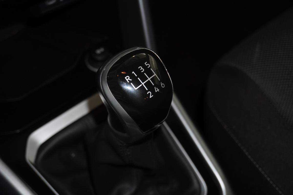 volkswagen-t-roc-2023-gasolina-999cc