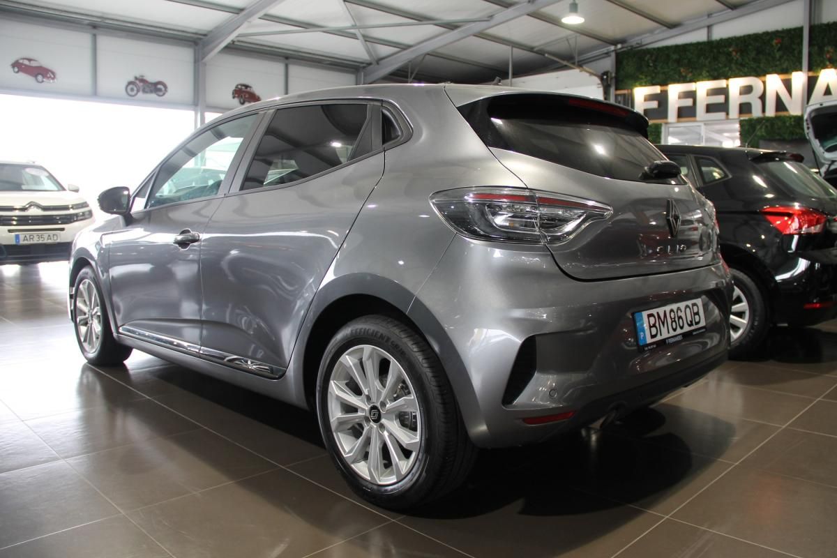renault-clio-2024-gasolina-999cc