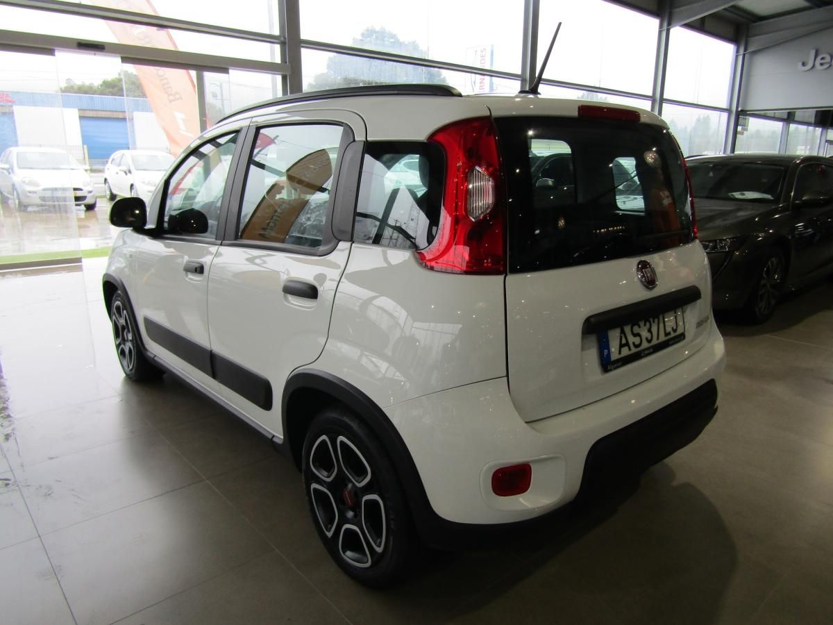fiat-panda-2022-hibrido-a-gasolina-999cc