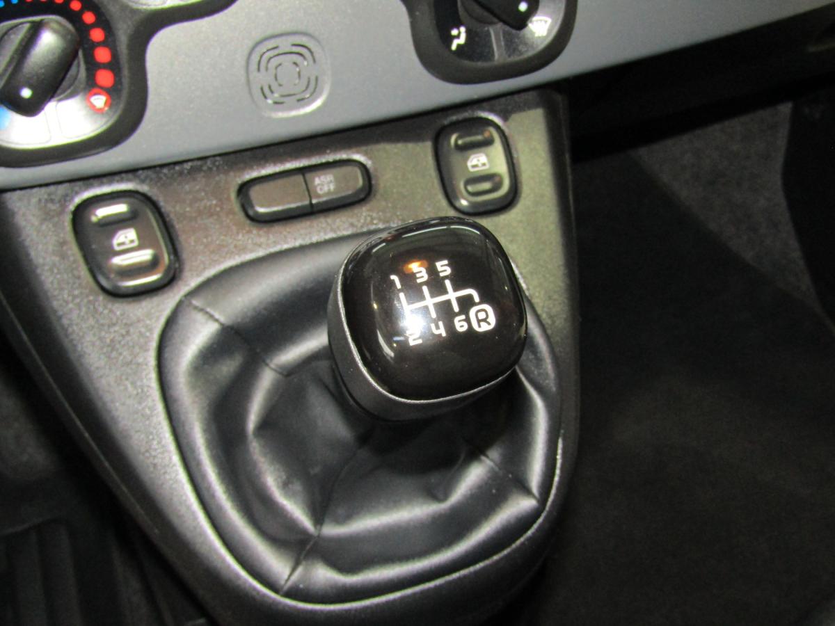 fiat-panda-2022-hibrido-a-gasolina-999cc