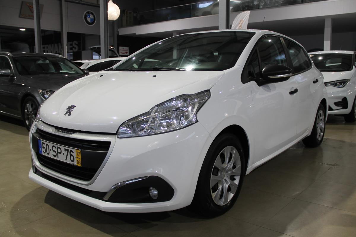 peugeot-208-2017-diesel-1560cc