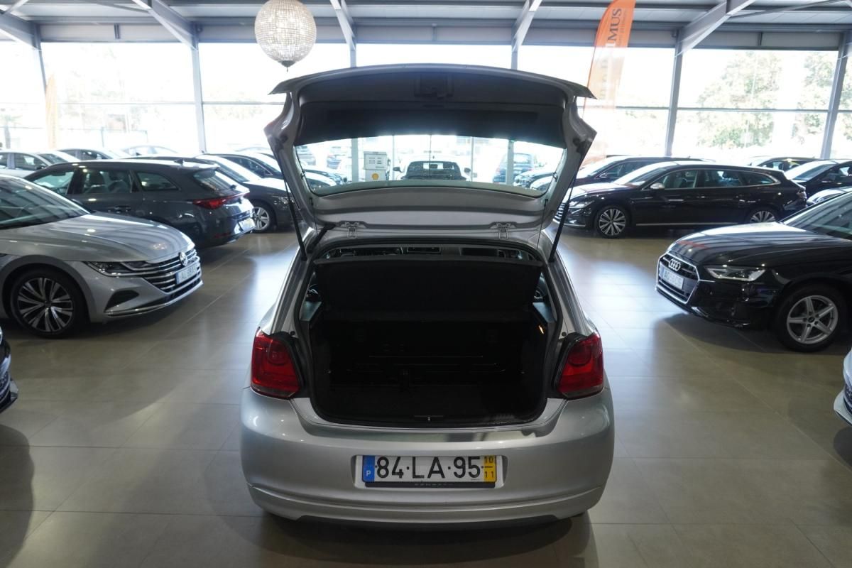 volkswagen-polo-2010-diesel-1199cc
