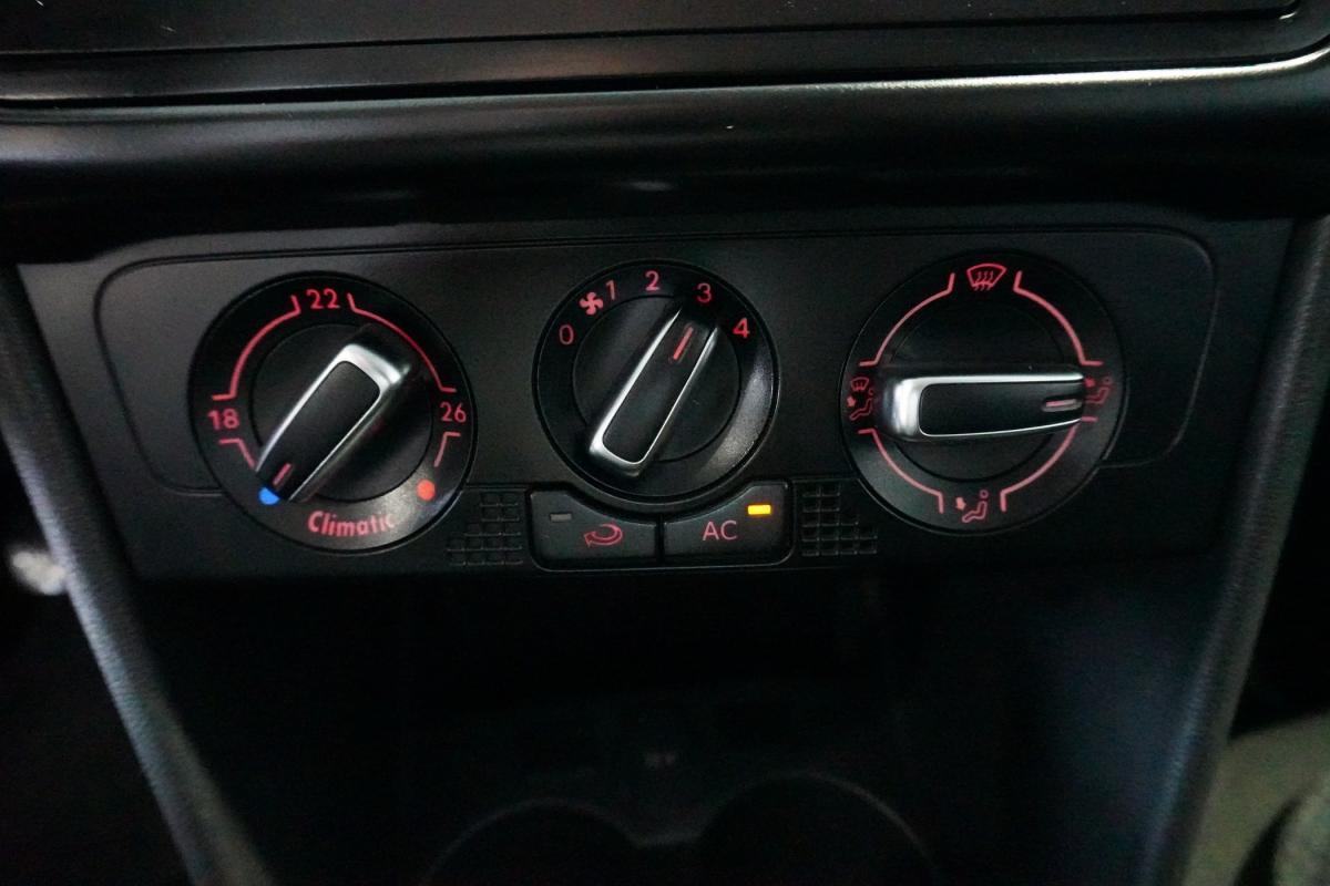 volkswagen-polo-2010-diesel-1199cc
