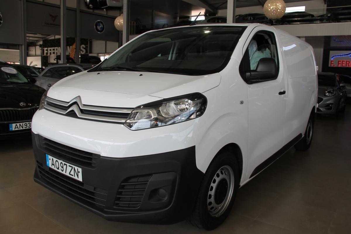 citroen-jumpy-2022-diesel-1499cc