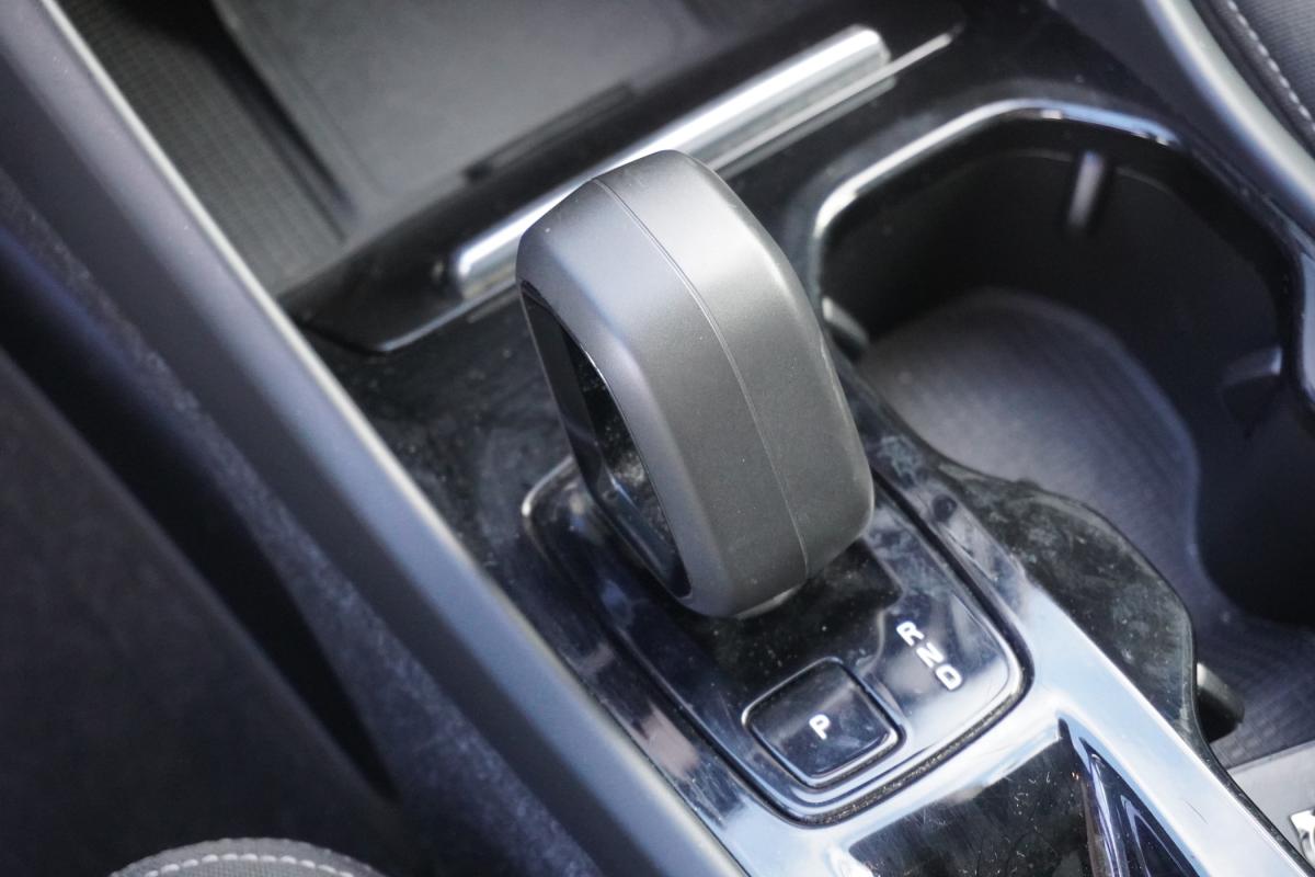 volvo-xc40-2023-gasolina-1477cc