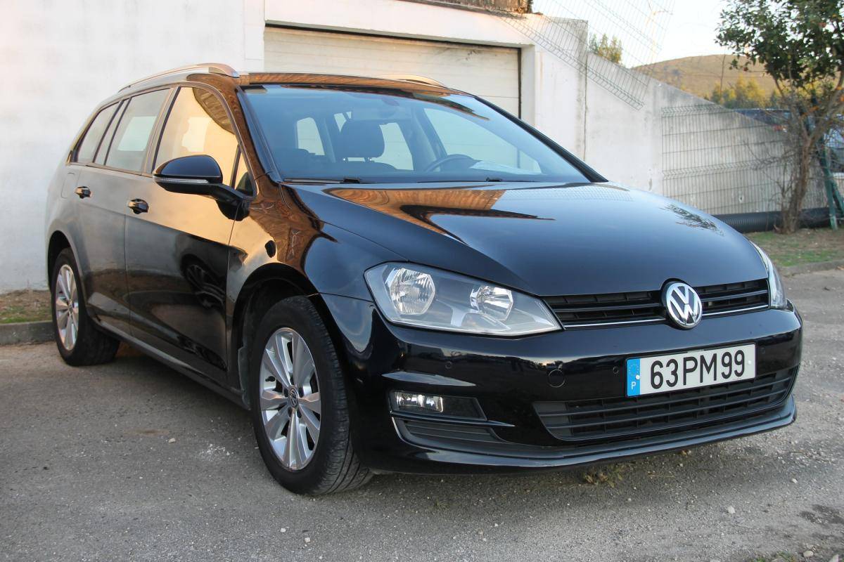 volkswagen-golf-variant-2015-diesel-1598cc