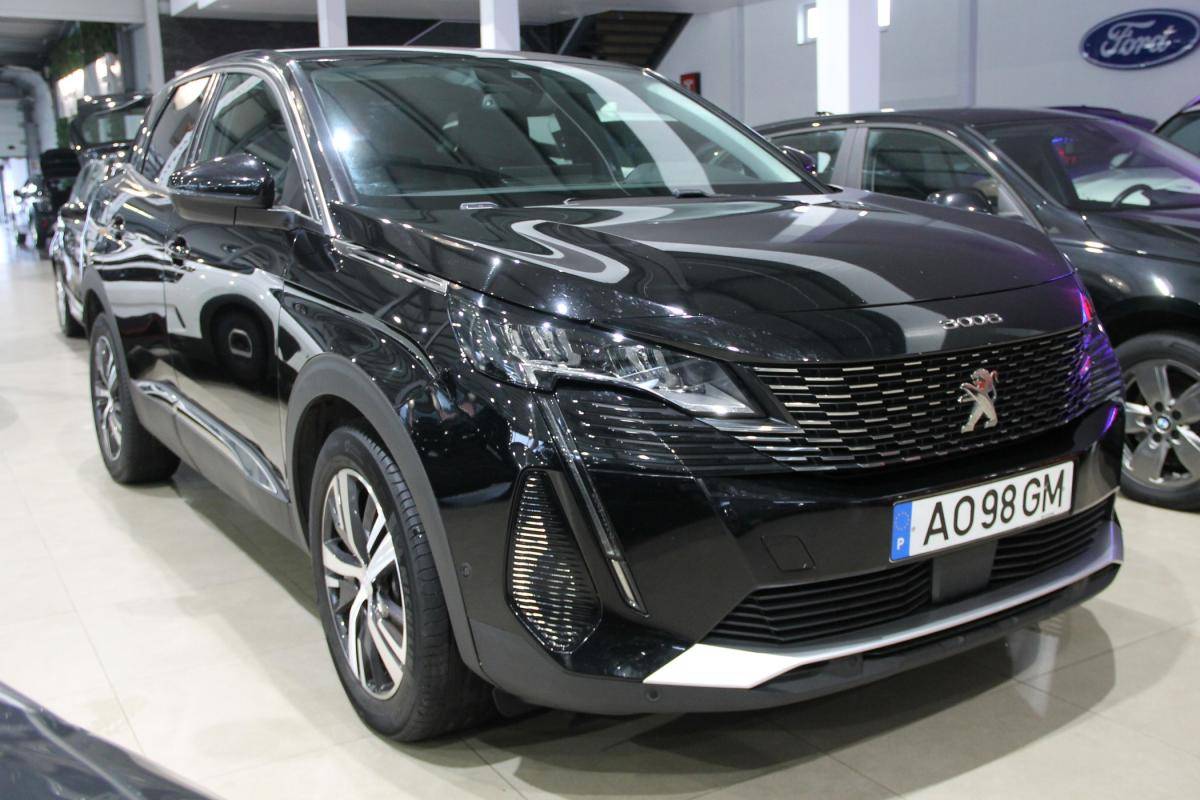 peugeot-3008-2022-diesel-1499cc
