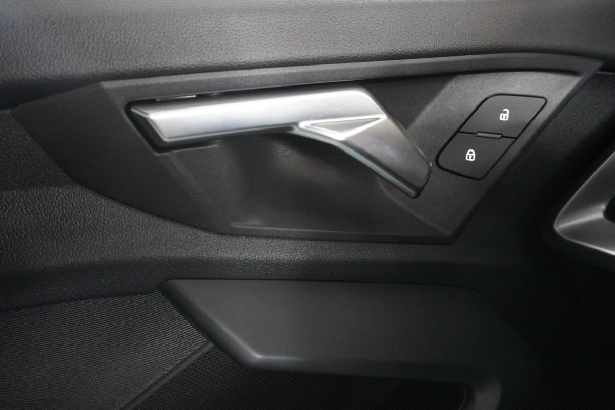 audi-a3-sportback-2024-diesel-1968cc